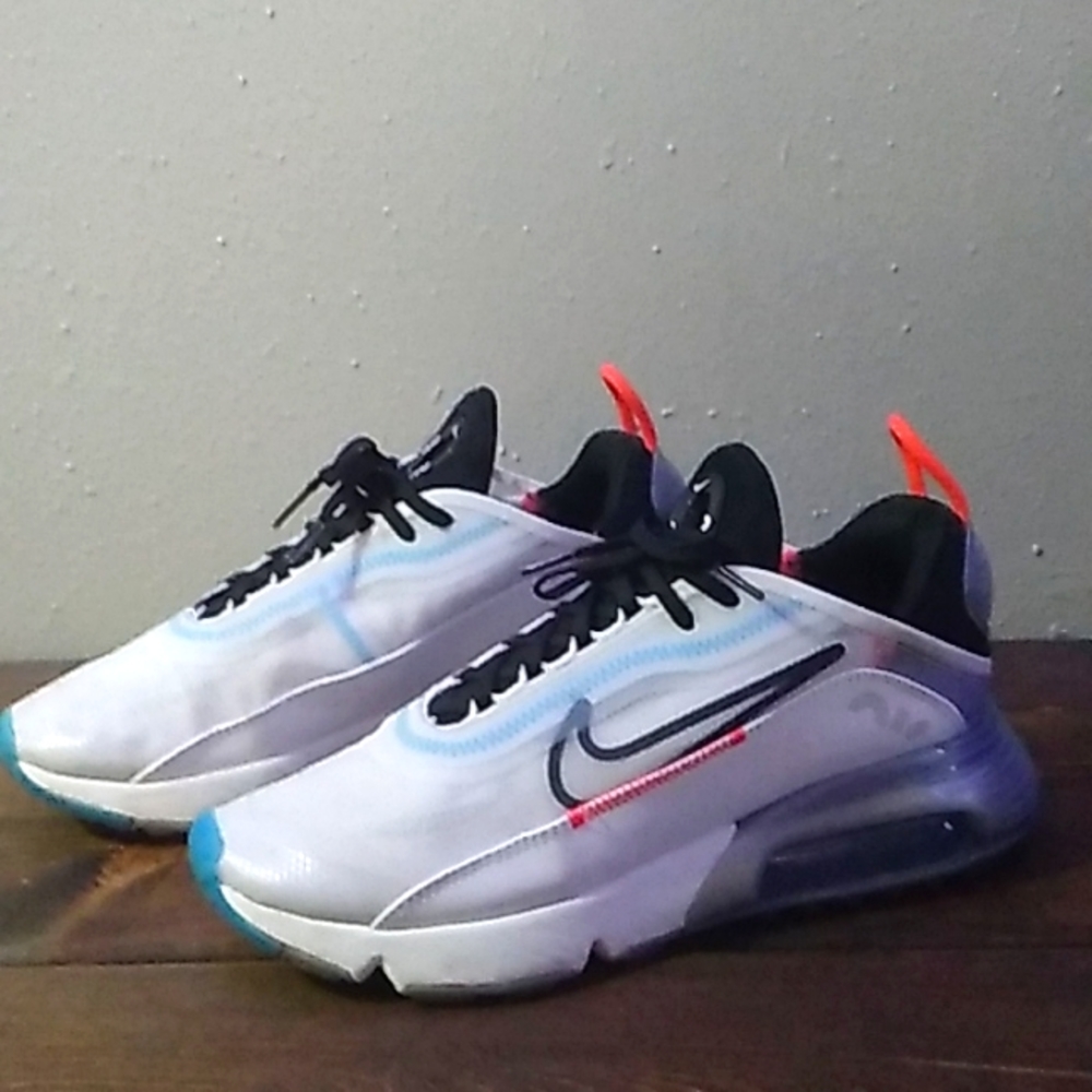Nike Air Max 2090s